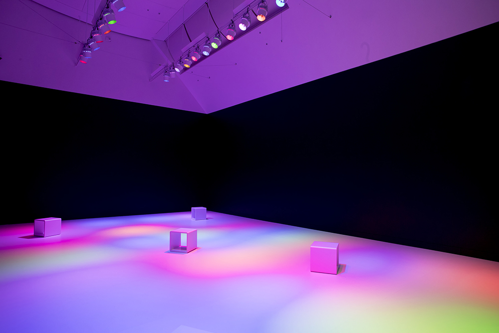 Total Internal Reflection, by Tiffany Singh. Photo by Maarten Holl. Courtesy of Te Papa