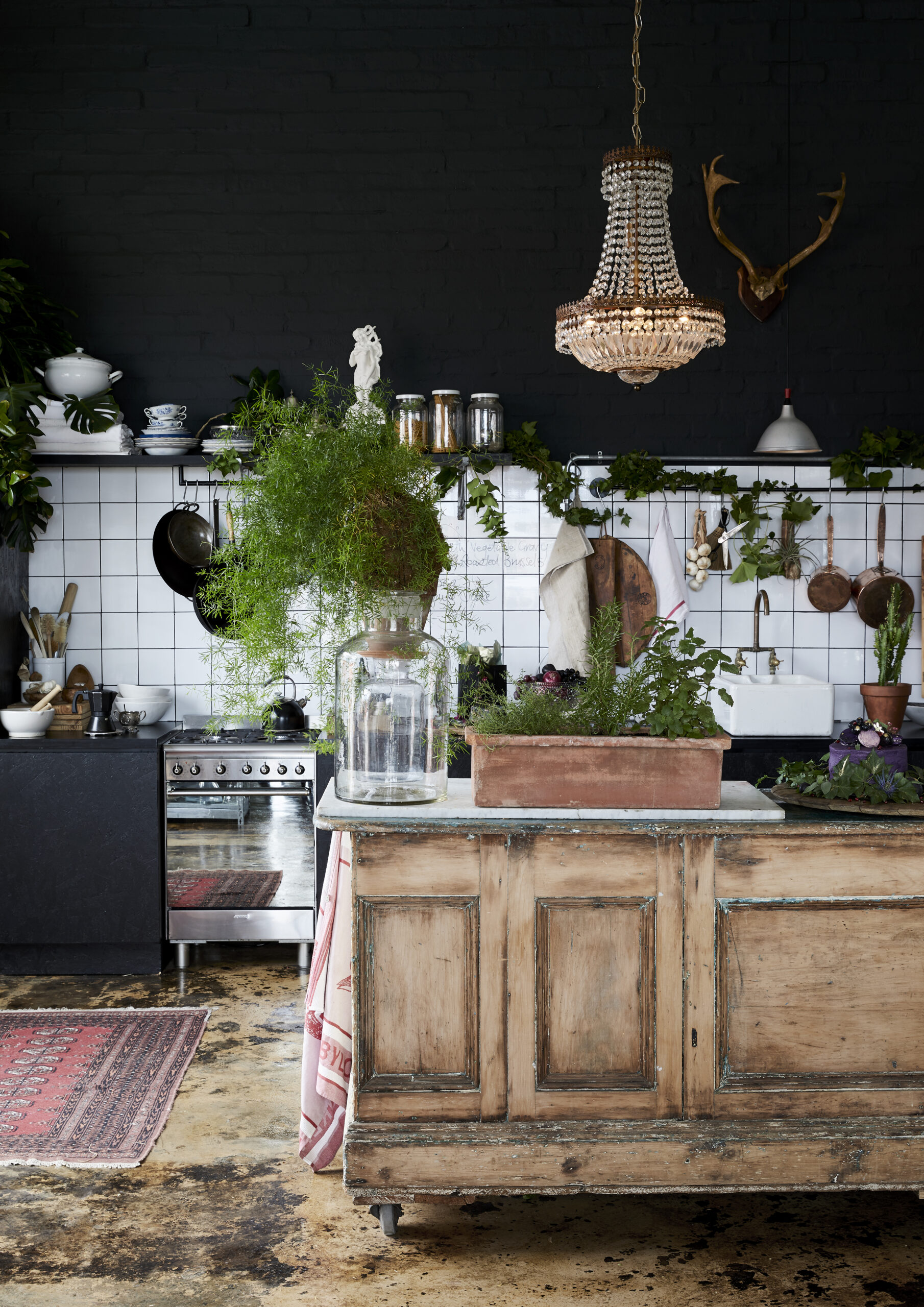 Black Magic Christmas Kitchen