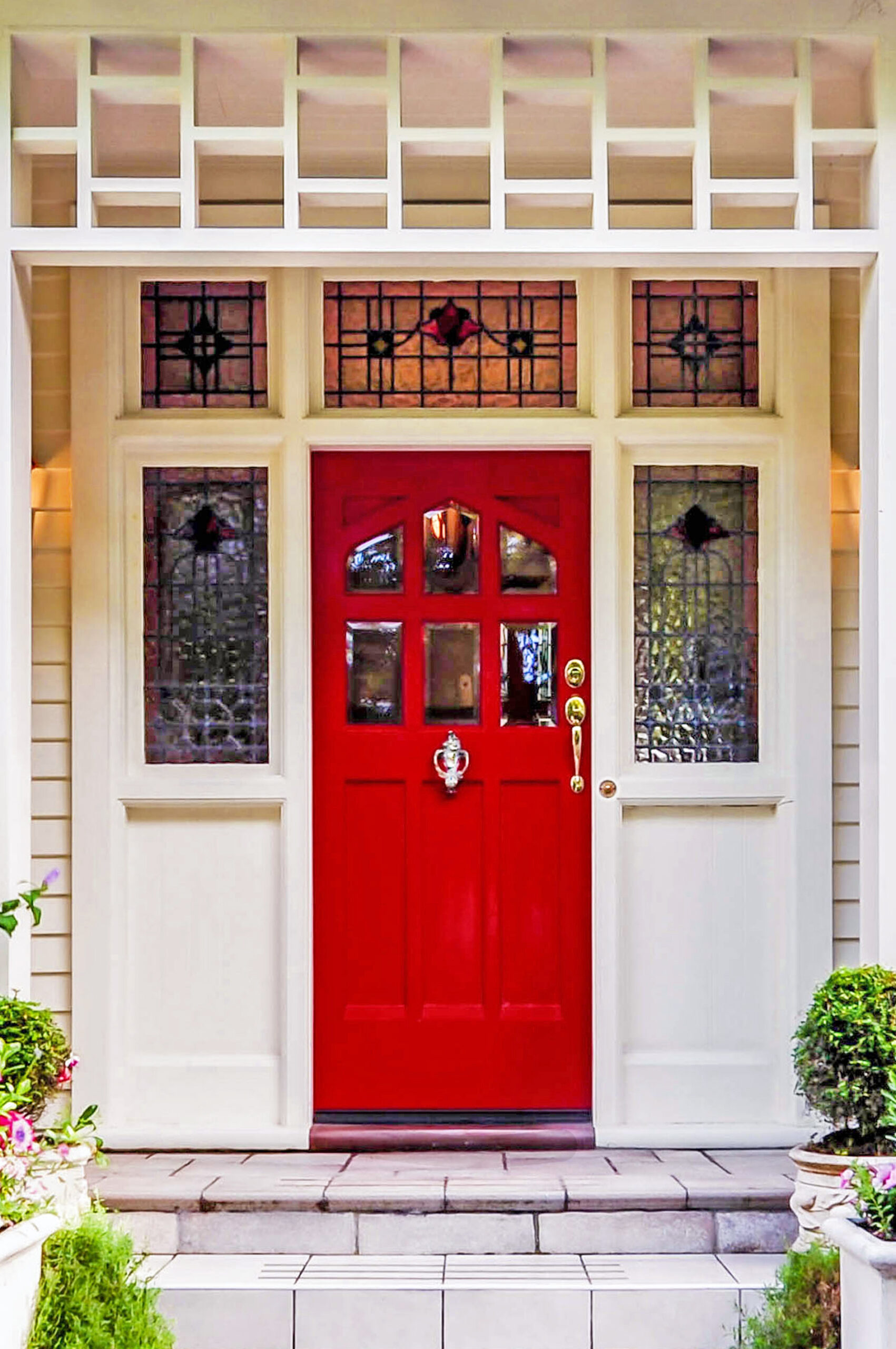 Dyers House, Front Door