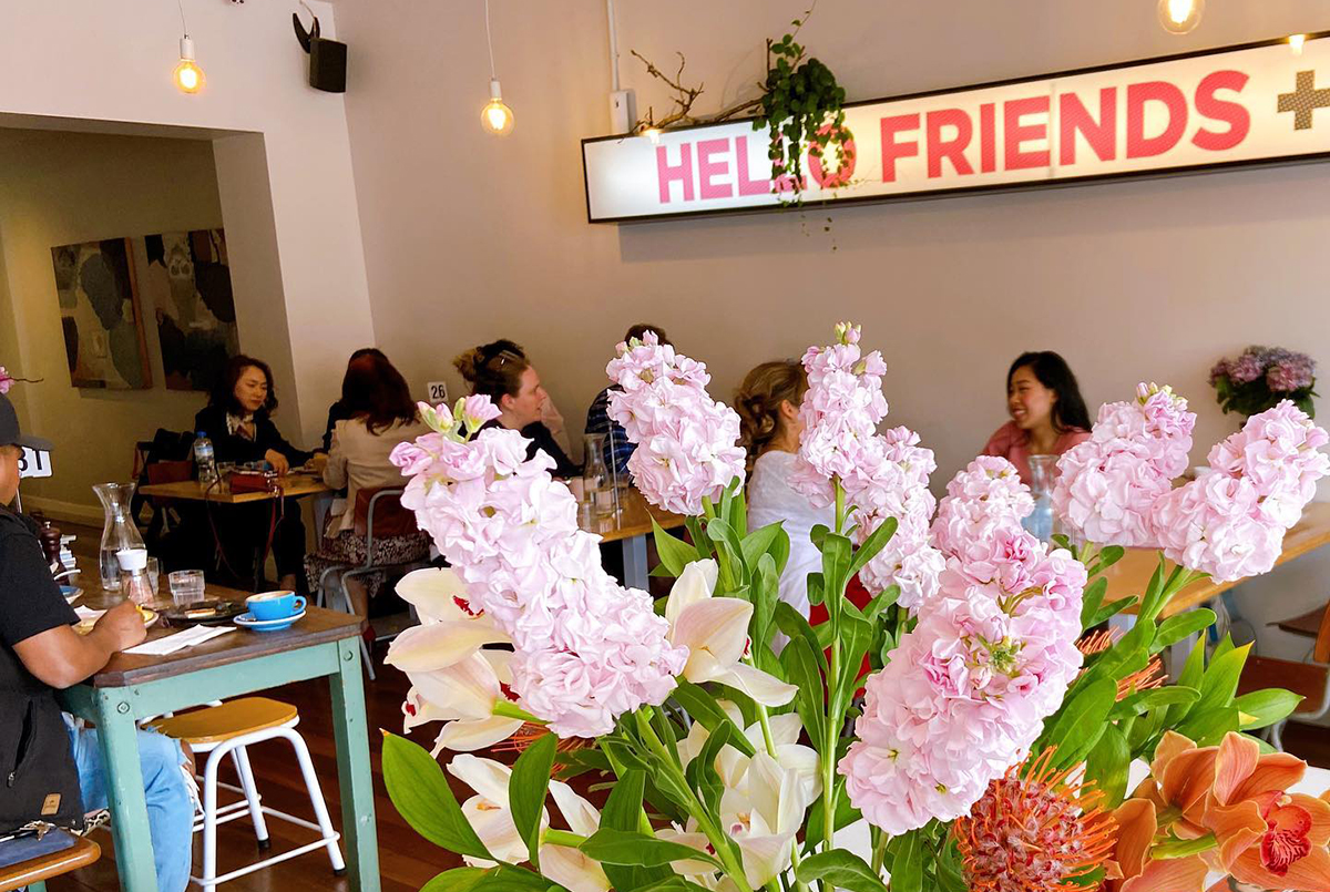 kid friendly cafe - hello friends kid friendly cafe - hello friends