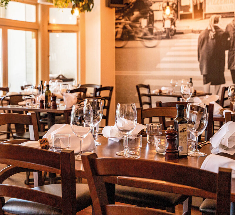 Dining-Lupino Dining-Lupino