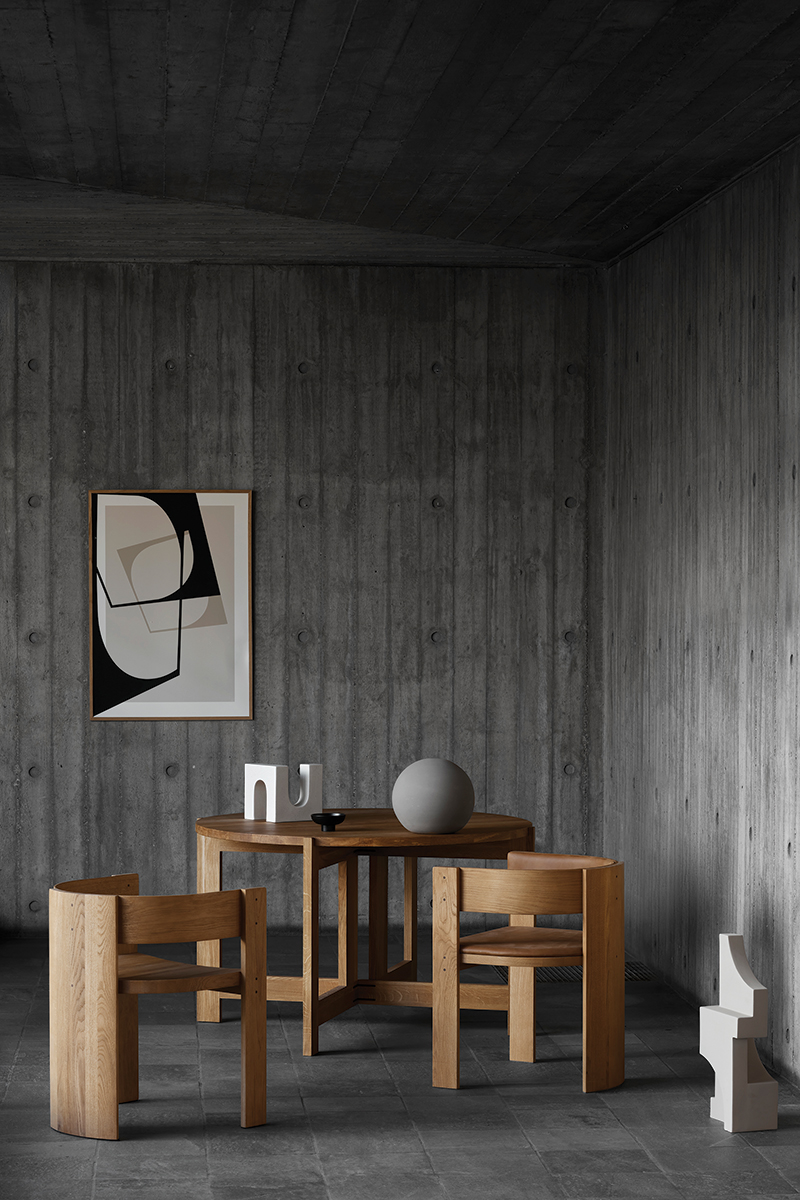 Designer-Rugs-Table