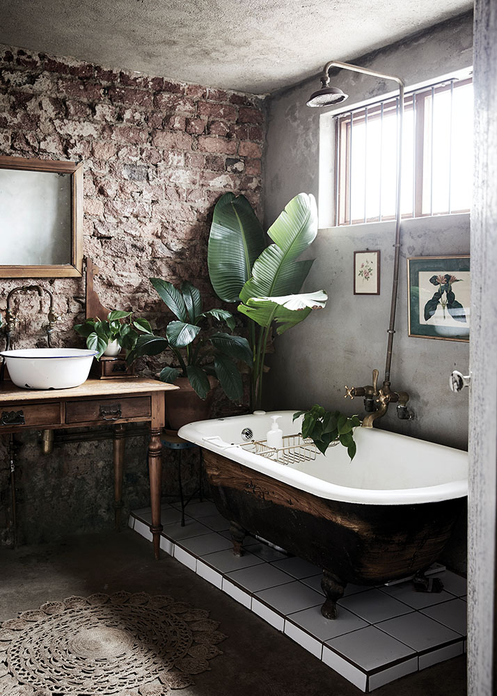 Bureaux_Focus_Bathroom_2 copy