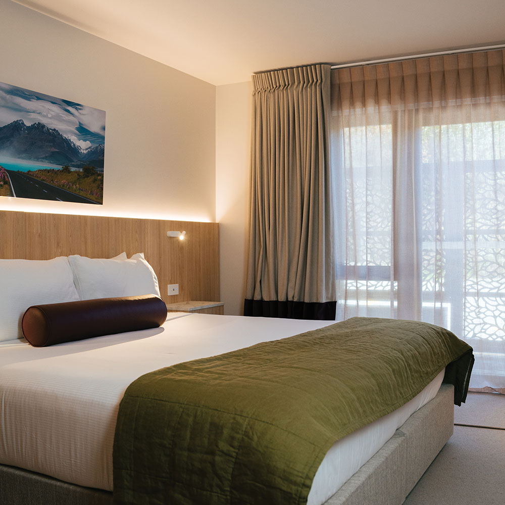 Luna Lodge Bedroom