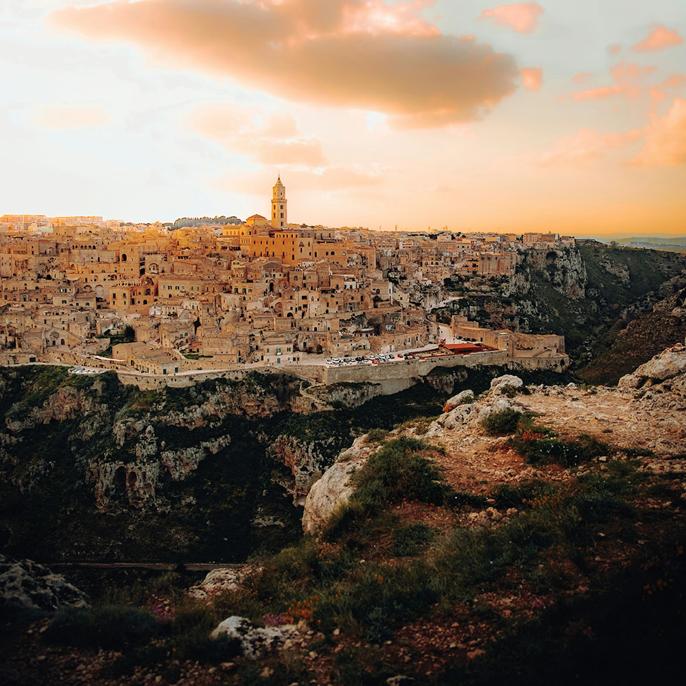 DD daniel j schwarz-unsplash copy